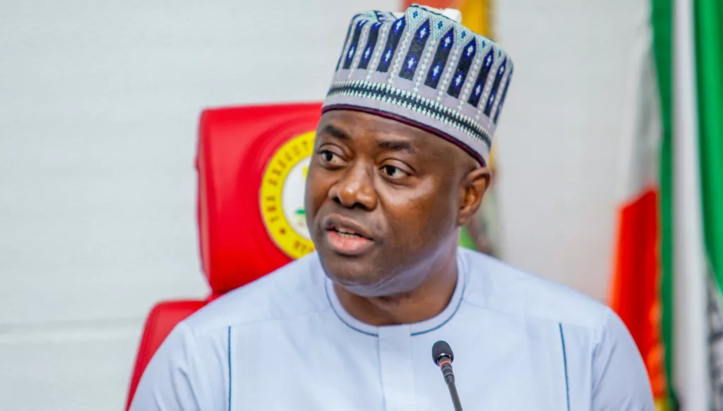 Memoranda Submission For Tell Police By Govs A Crash Of Time – Makinde