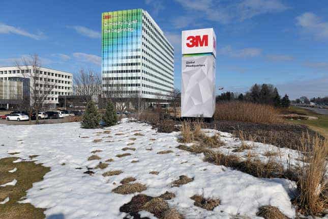 business new tamfitronics 3M headquarters among a snowy surroundings