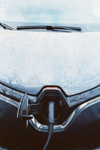 women electric and electronics engineering technicians | Automotive Electrics and Automotive Electronics