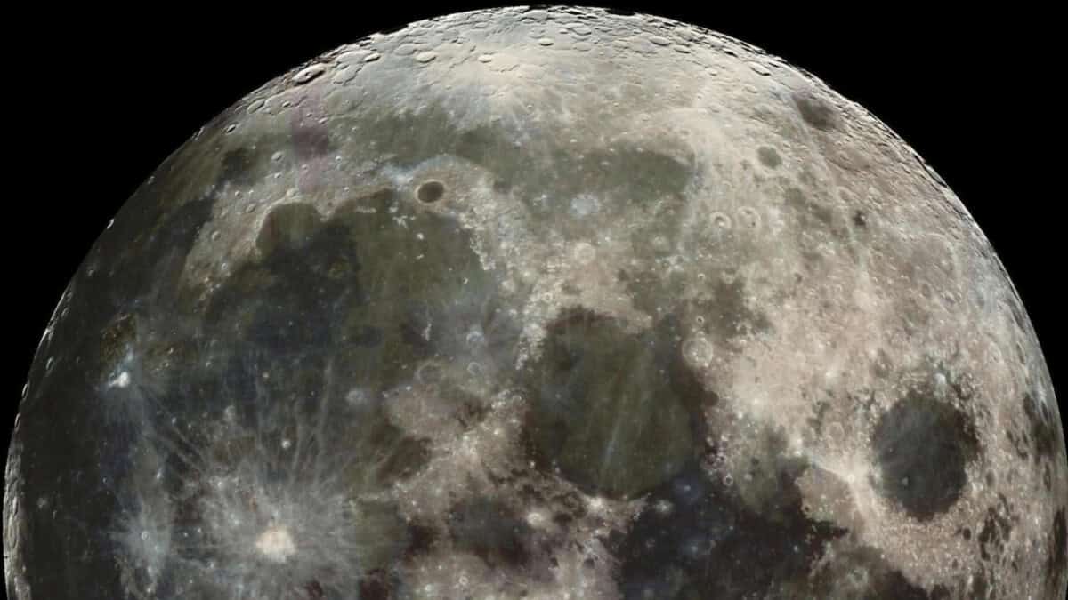 The Moon Likely Grew to change into Itself Internal Out 4.2 Billion Years Ago