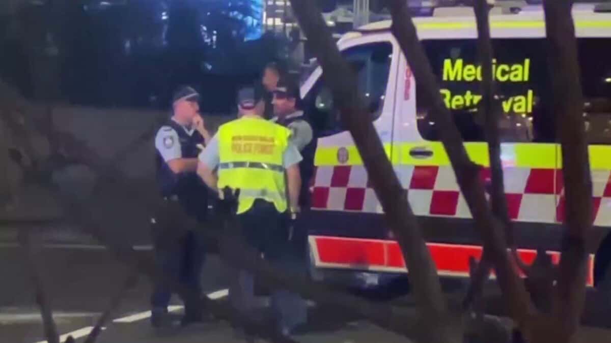 Six victims dumb after a stabbing rampage at Sydney mall