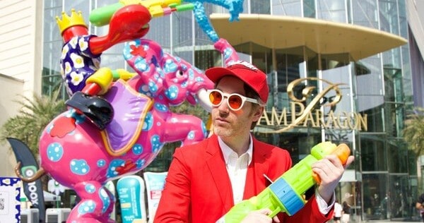 Siam Paragon and renowned pop artist Philip Colbert appreciate fun Thai Fresh three hundred and sixty five days with brilliant ‘Songkran Lobster Wonderland’, Enterprise News