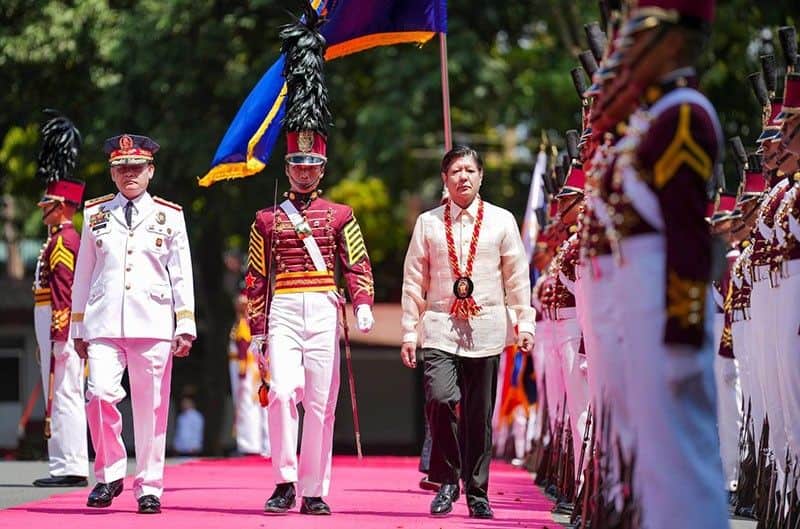 Admin critics entreated: Spare armed products and services from politics amid withdrawal calls for Marcos