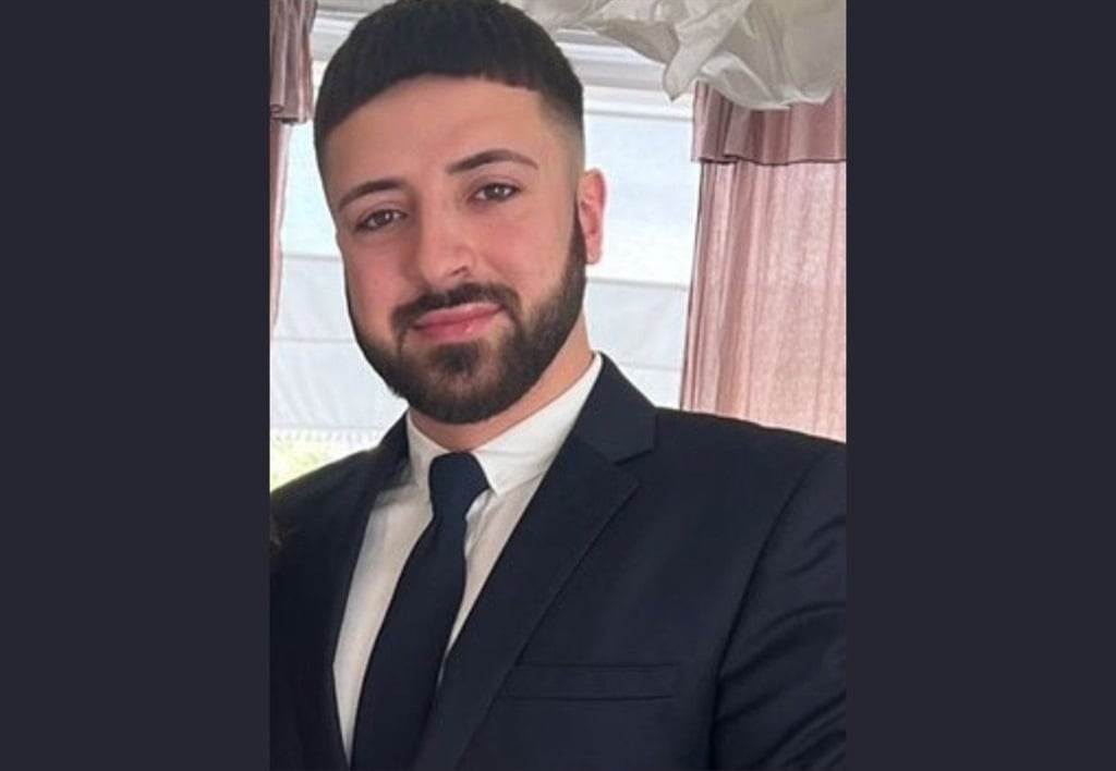 News24 | Manhunt underway after 3 women killed in London crossbow attack
