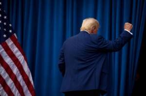 Trumpworld Eyes RFK Jr. Endorsement as a Way to Blunt Democrats’ Momentum