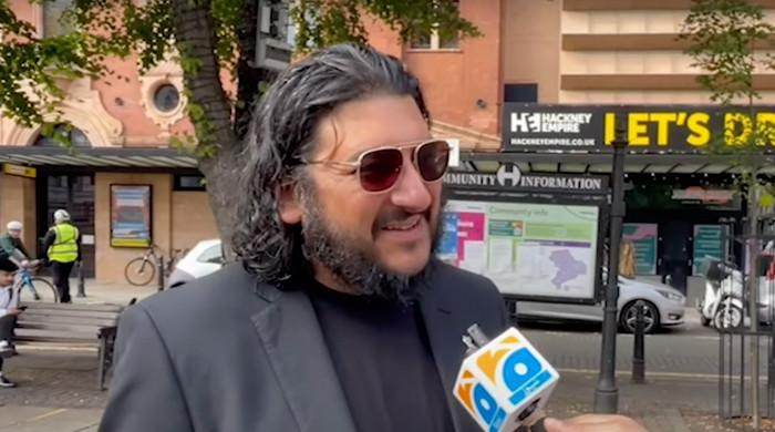 Meet Ryan Ahmad — Oxford University aspiring chancellor claims to be better than Imran Khan