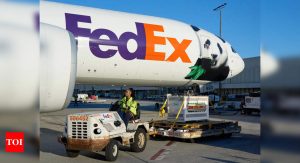 Fedex Ties Up With Invest India To Boost Smes Growth.jpg