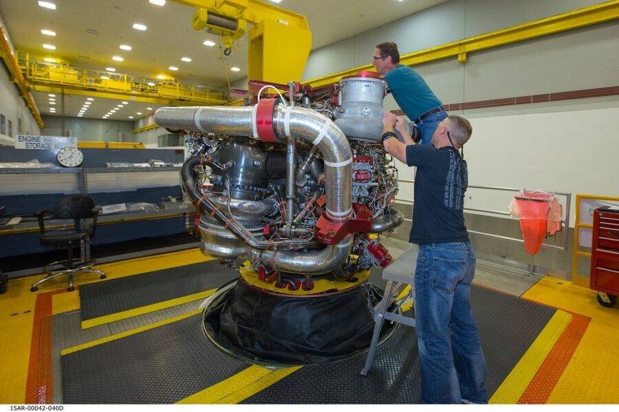 RS-25 Engine 2063