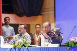 PM Anwar: Too soon to say if students should finish school at 16 to join workforce earlier