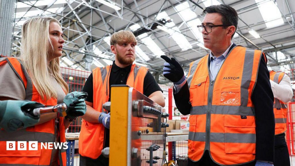 Government Introduces Up to £4,500 Bursary for Parents on Benefits to Support Apprenticeships