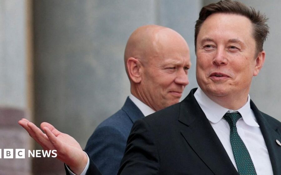SpaceX share price drops below stock market debut