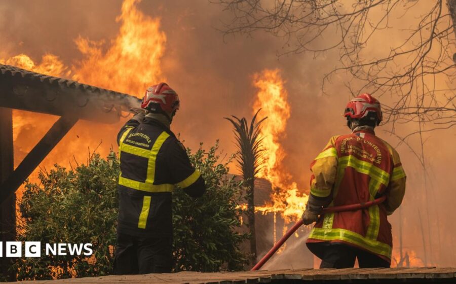 More than 250,000 flee wildfires in France and Spain