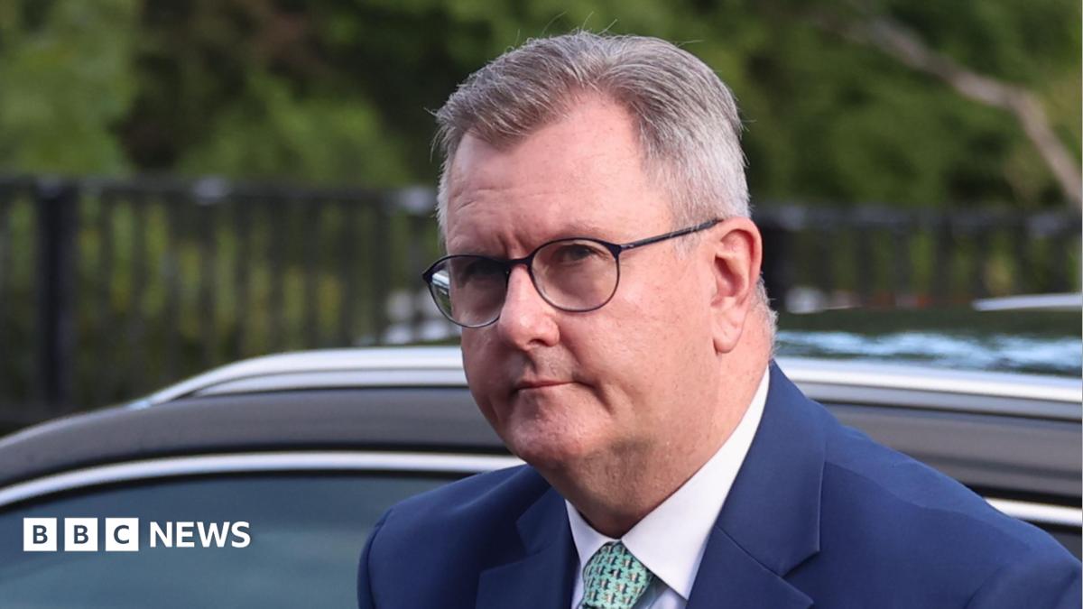 Ulster Unionists to establish independent process over child abuser Jeffrey Donaldson