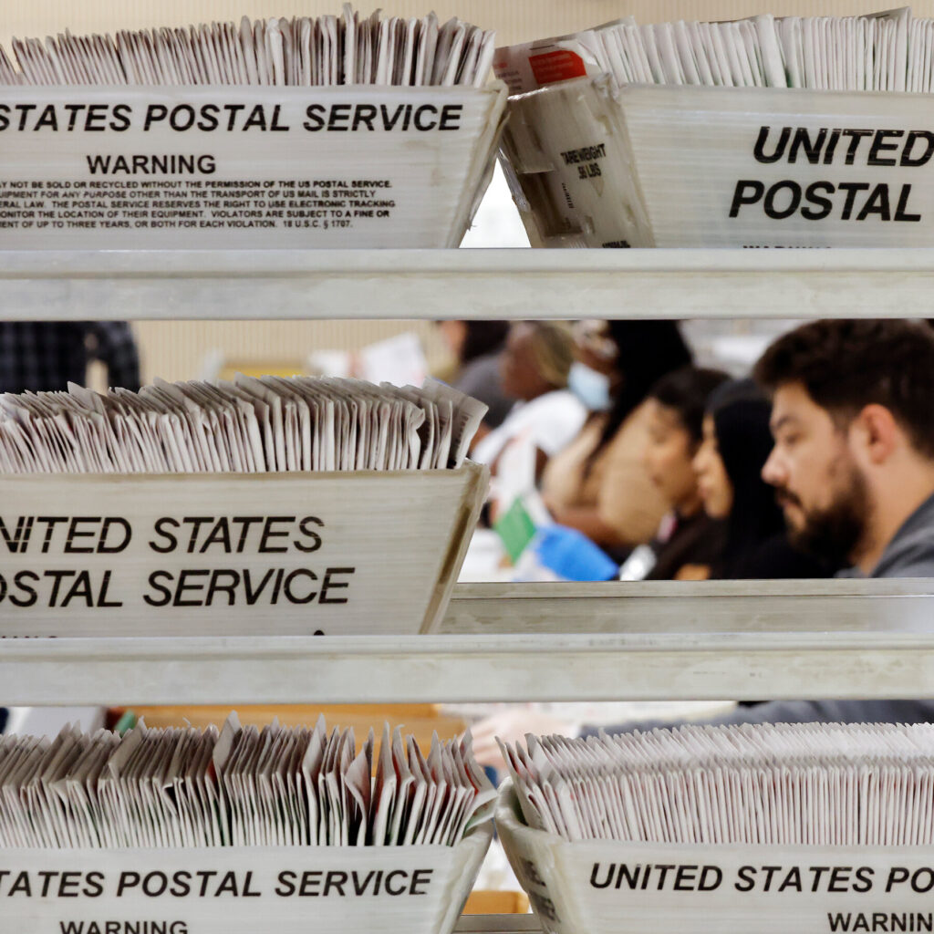 Supreme Court Lets Preparations for Mail Voting Curbs Proceed, Stresses Ruling Is Not Final