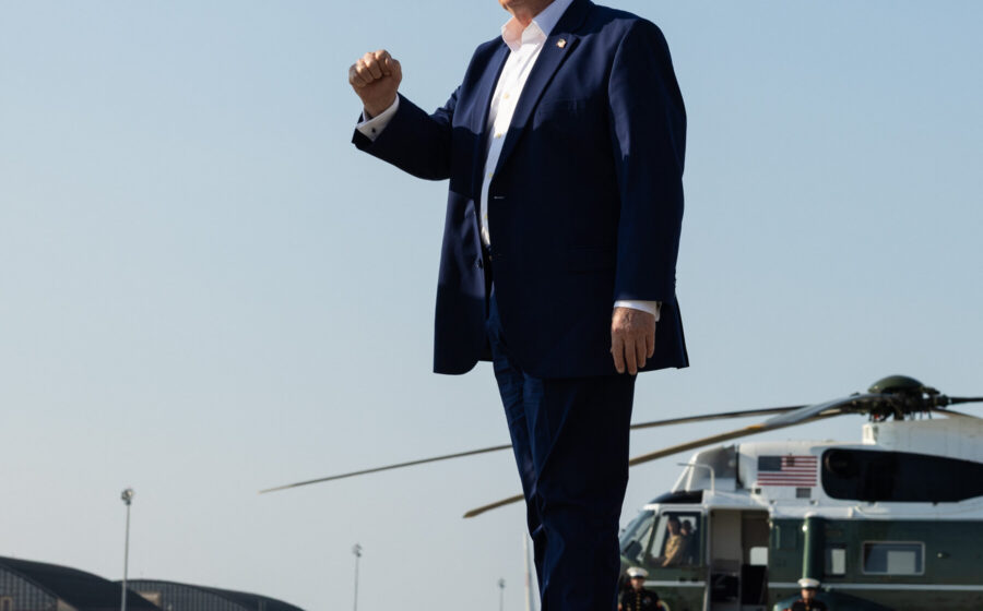 Trump's Optimistic Stance on AI and Data Centers Amid Growing Public Concern