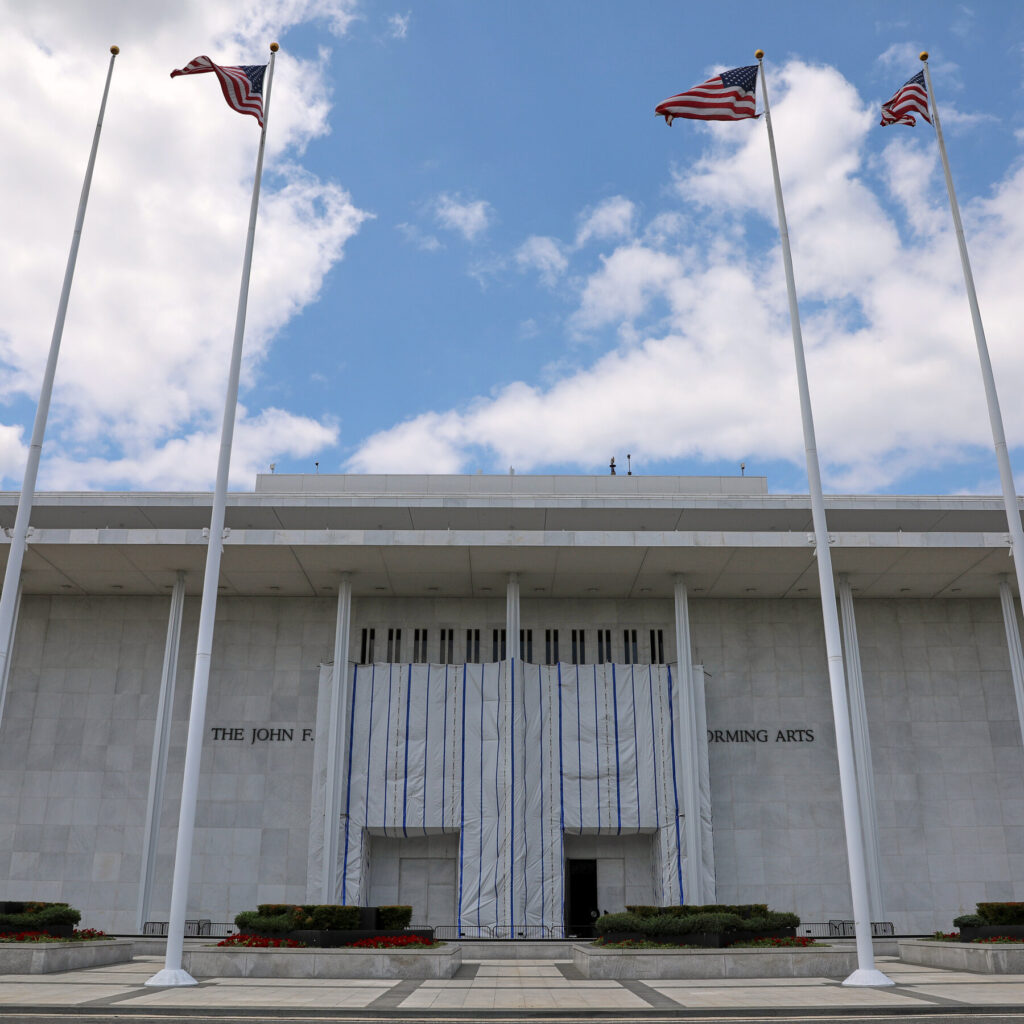 Kennedy Center Board Votes to Inscribe Donald Trump’s Name Amid Controversy
