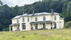 Living Together in a Georgian Mansion: The Cooperative Community of Dol-llys Hall