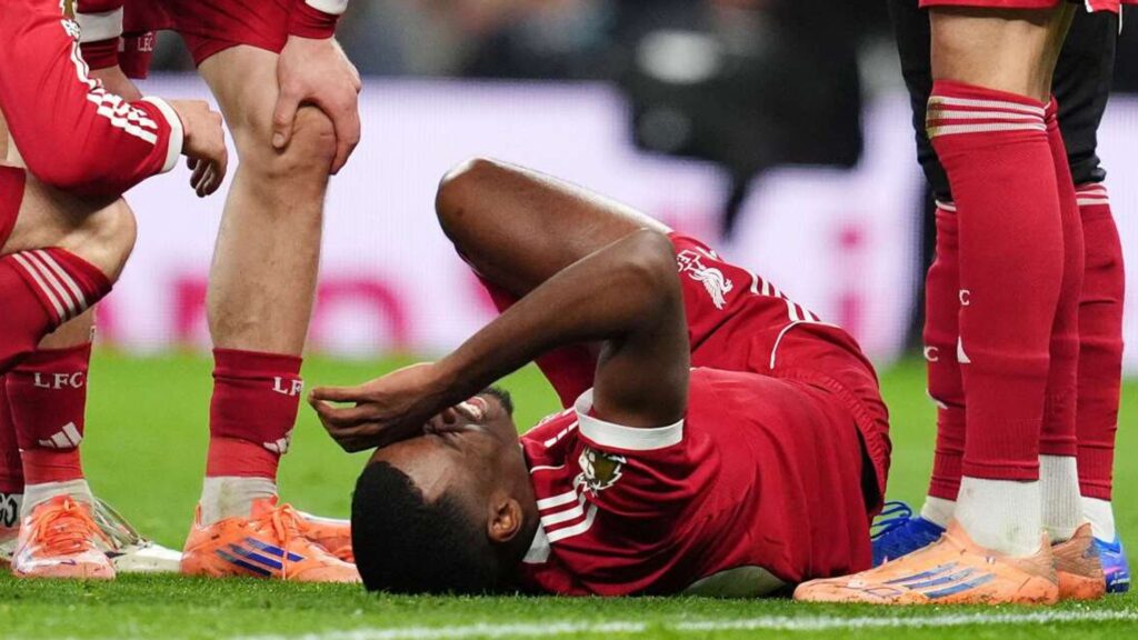 Liverpool’s Injury Dilemma: Gakpo and Isak Setbacks Highlight Squad Depth Challenges